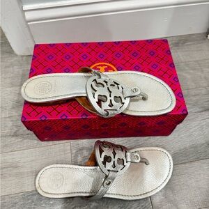 Tory Burch Metallic Silver Sandals size 9